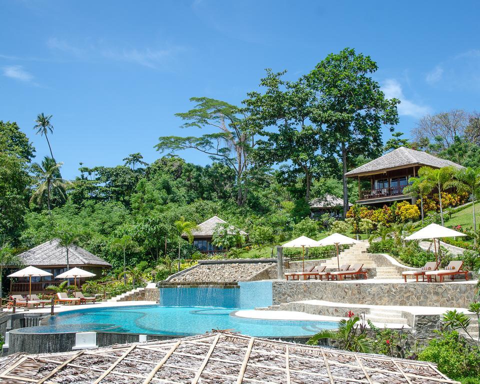 Bunaken Oasis Dive Resort And Spa Экстерьер фото